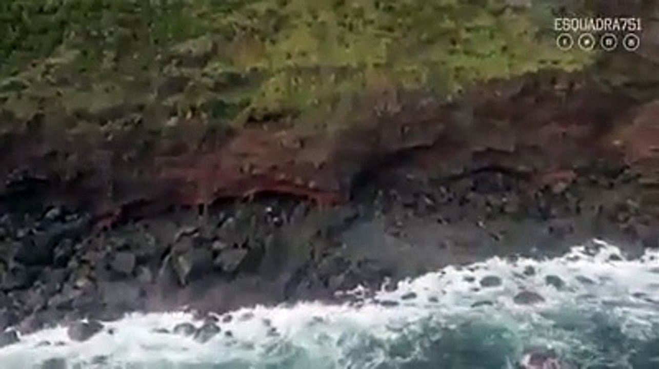 As imagens do resgate de tio e sobrinho desapar...