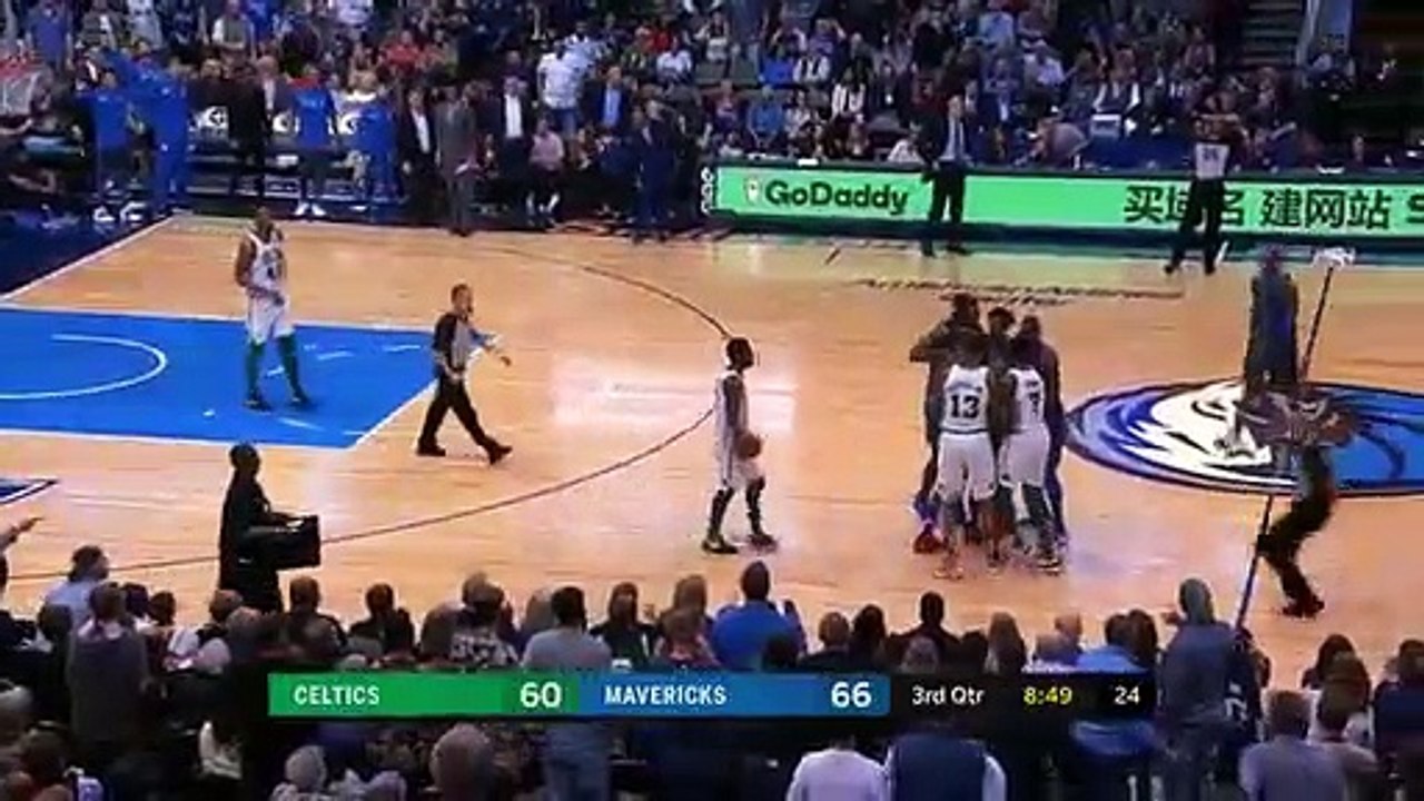 Doncic humilha Celtics