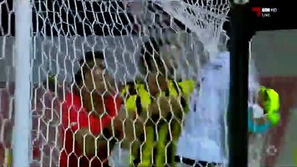 Samuel Eto"o ainda está aí para curvas