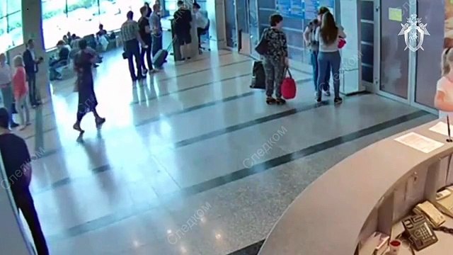 Mãe apanhada a vender filha recém-nascida por menos de 40 euros na Rússia