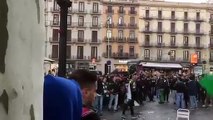 Adeptos do Sporting enchem praça de Barcelona