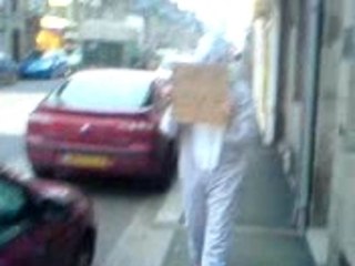 bugs bunny en visite dans les rues de flers