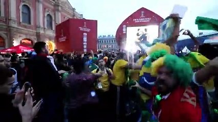 Pancadaria entre uma argentina e brasileiros