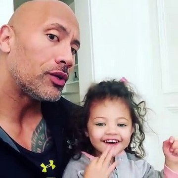 The Rock derrete corações ao partilhar vídeo ternurento com a filha
