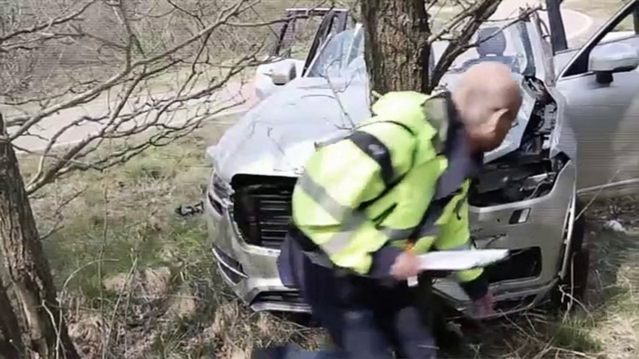 O novo Volvo XC60 tem três novos sistemas de segurança. Fomos conhecê-los