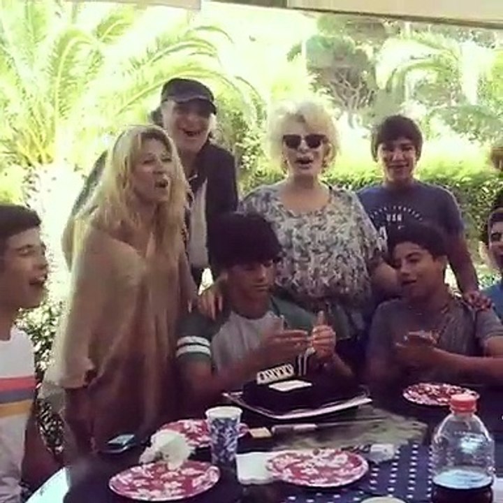Lili Caneças revela imagens da festa de aniversário do neto