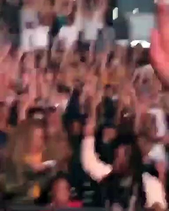 Beyoncé e Jay-Z levam Blue Ivy a concerto de rapper