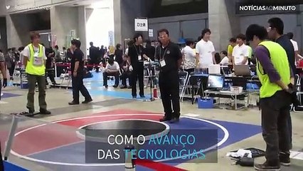 Robots em luta de sumo inédita!