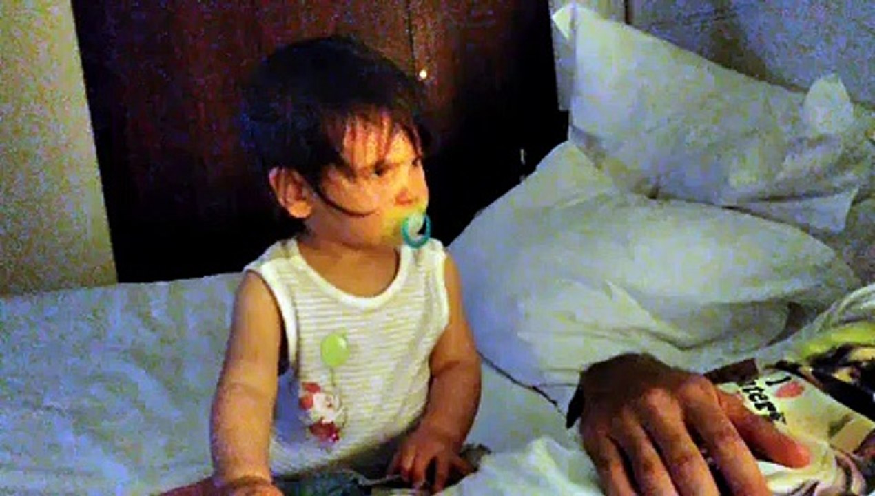 Veja a técnica peculiar de Raminhos para adormecer a filha