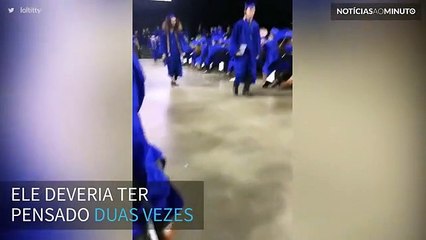 Esta cambalhota não terminou como ele esperava