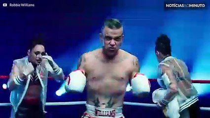 Robbie Williams lança videoclipe oficial de "The Heavy Entertainment Show"