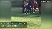 Filho de Ronaldo marca faltas como o pai