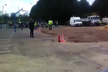 Paris: Explosão em parque de diversões faz pelo menos 18 feridos