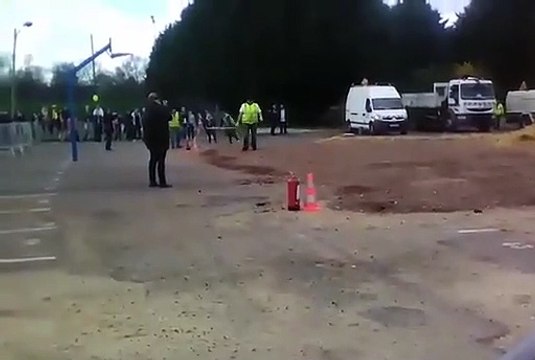 Paris: Explosão em parque de diversões faz pelo menos 18 feridos