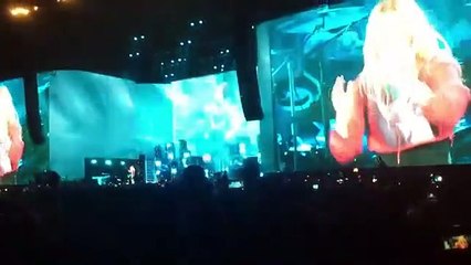 Lady Gaga apresentou novo tema no Coachella