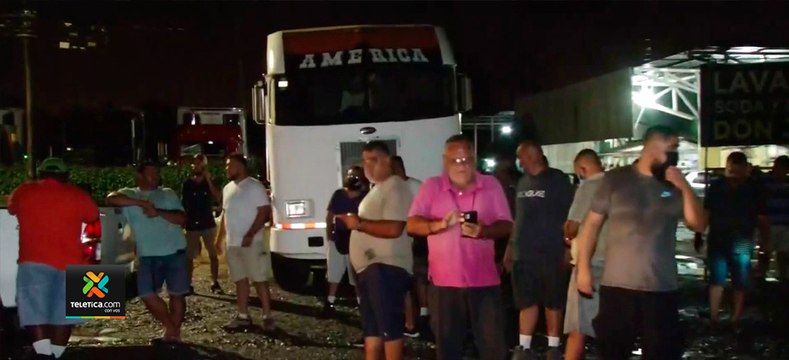 tn7-Transportistas-ticos-cumplen-8-días-en-protesta-en-Frontera-Sur 100821