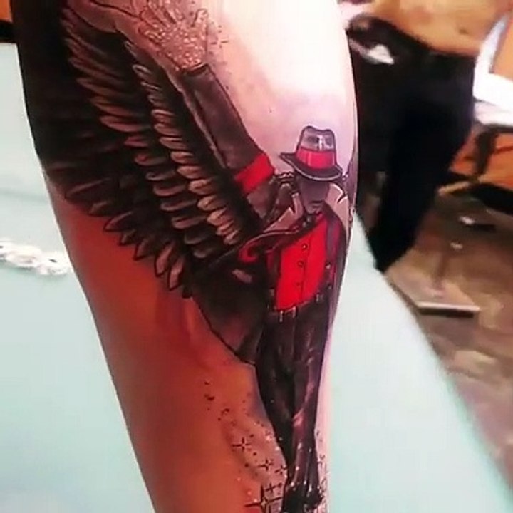 Prince Jackson faz tatuagem em homenagem ao pai