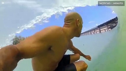 Surfista Kelly Slater mostra como surfar a 'onda perfeita'