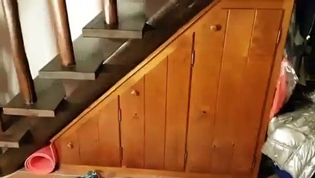 O momento em que Raminhos encontra a filha... no armário