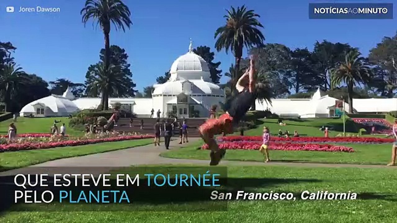 Este acrobata andou literalmente às voltas pelo mundo