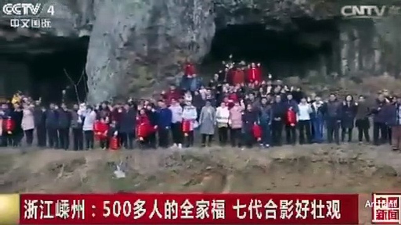 Para que toda a família aparecesse na foto foi preciso um drone