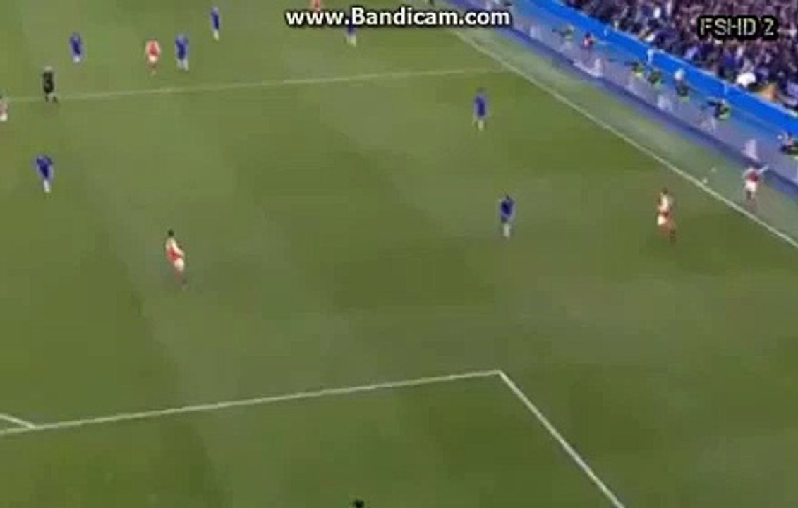 Golo de Fabregas ao Arsenal