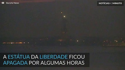 Estátua da Liberdade sofre apagão e fica às escuras