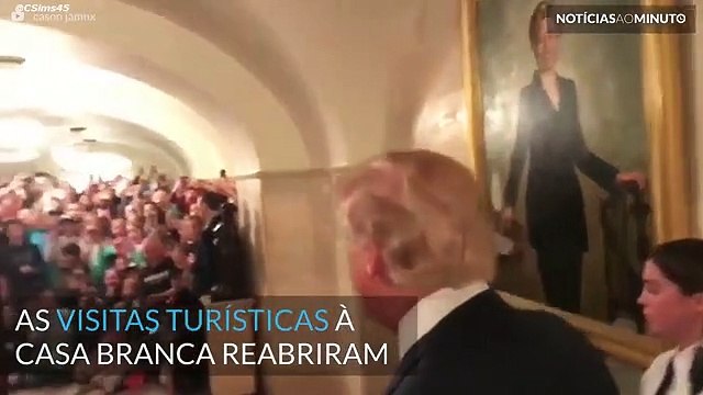 Donald Trump surpreende turistas na Casa Branca