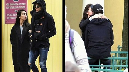 Ronaldo 'apanhado' aos beijos com namorada