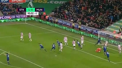 Golaço de Rooney salvou Manchester United no último suspiro