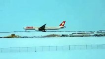 Com pista coberta de neve, avião aterrou de emergência no Canadá
