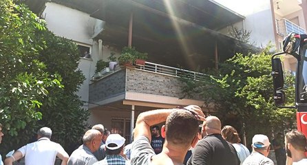 Şarj cihazından çıkan yangın evi küle çevirdi