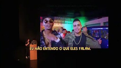 Rabo de Carolina Torres no ‘Splash’ é recordado por comediante brasileiro