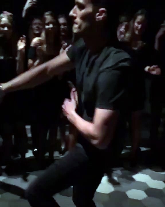 Ruben Rua mostra dotes para a dança