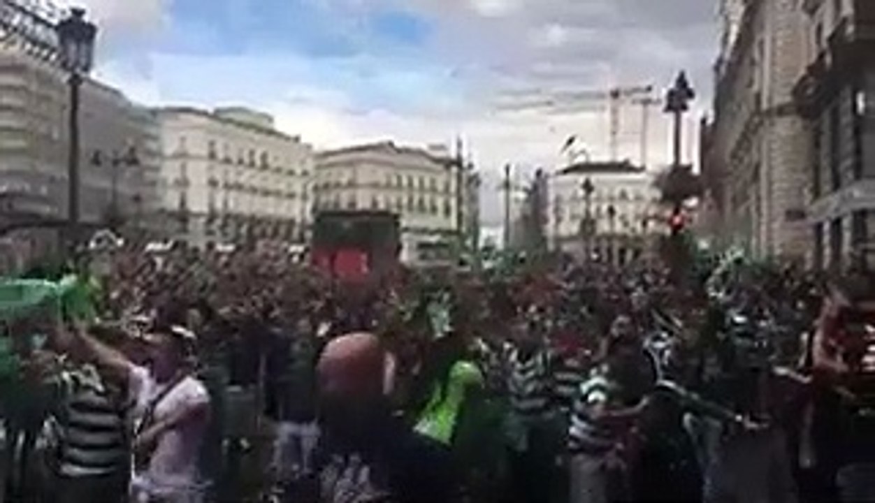 Adeptos do Sporting fazem a festa em Madrid