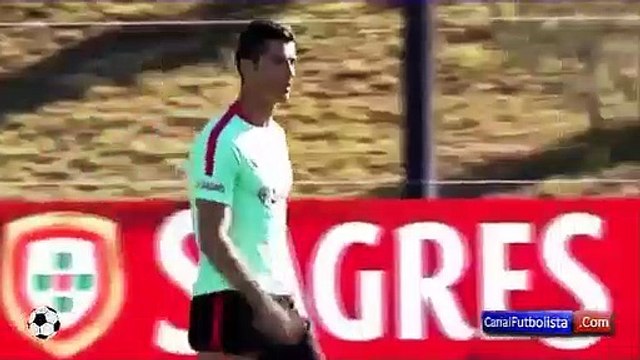 Cristiano Ronaldo marca golo de rabona