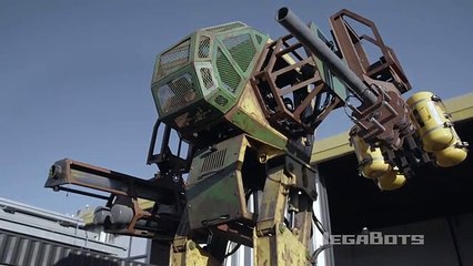 Antes da luta, equipa norte-americana testa robot de quase cinco metros