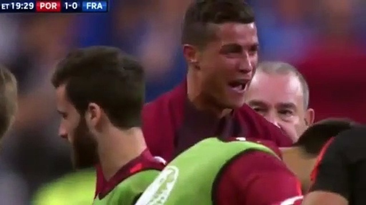 As lágrimas de alegria de Ronaldo após o golo