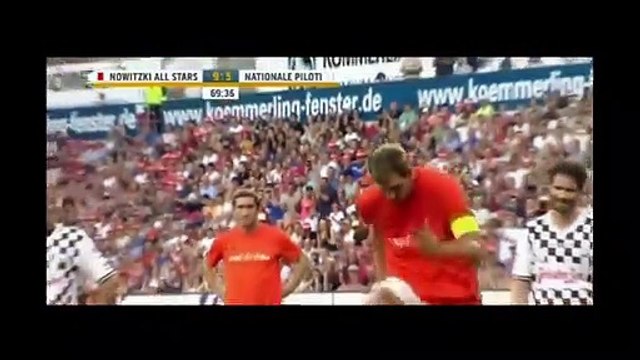 Ver um jogador da NBA marcar um penálti é tão mau quanto soa