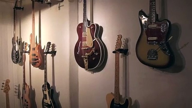 Converse lança os ténis perfeitos para guitarristas