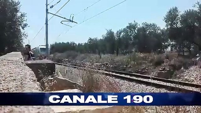 Colisão entre dois comboios de passageiros em Itália