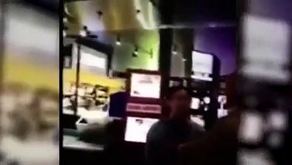 Psiquiatra filma rapaz em casa de banho