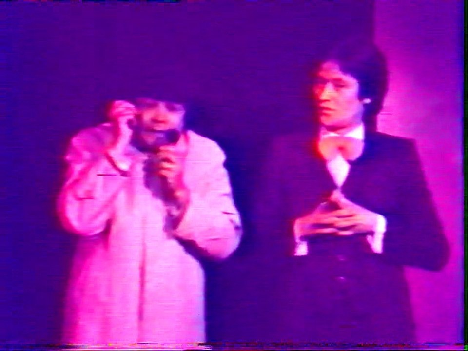 PIT ET RIK SKETCH  les journalistes