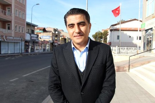Aşı olmayanı ücretsiz izne çıkaracağız diyen belediye başkanı, tepkiler üzerine paylaşımını kaldırdı