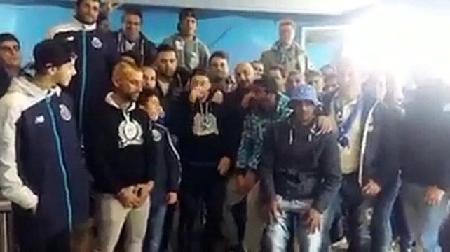 Super Dragões apelam ao voto em Pinto da Costa