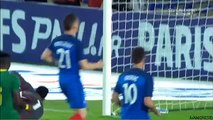 Dimitri Payet marca golo pela França