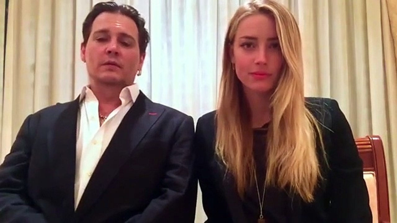 Vídeo de desculpas de Depp e Rose é gozado na Internet
