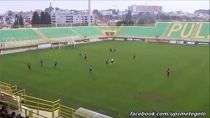 O estranho cumprimento dos jovens da seleção portuguesa