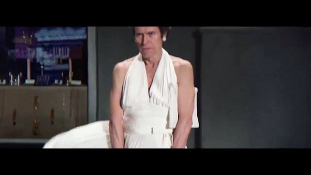 Willem Dafoe ‘versão’ Marilyn Monroe em anuncio