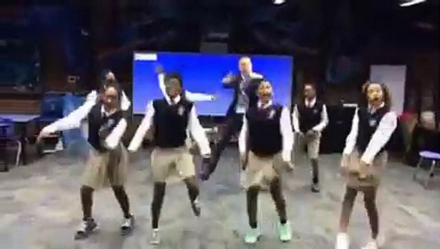 Quando professor e alunos mostram o que é saber dançar